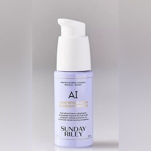 Sunday Riley AI Smart Retinoid Serum - Purple and White